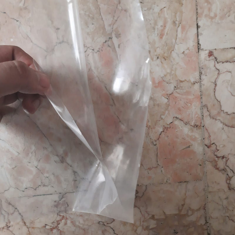 نایلون بسته بندی گوشت؛ حبابدار رولی سفید پلاستیکی عریض Iran