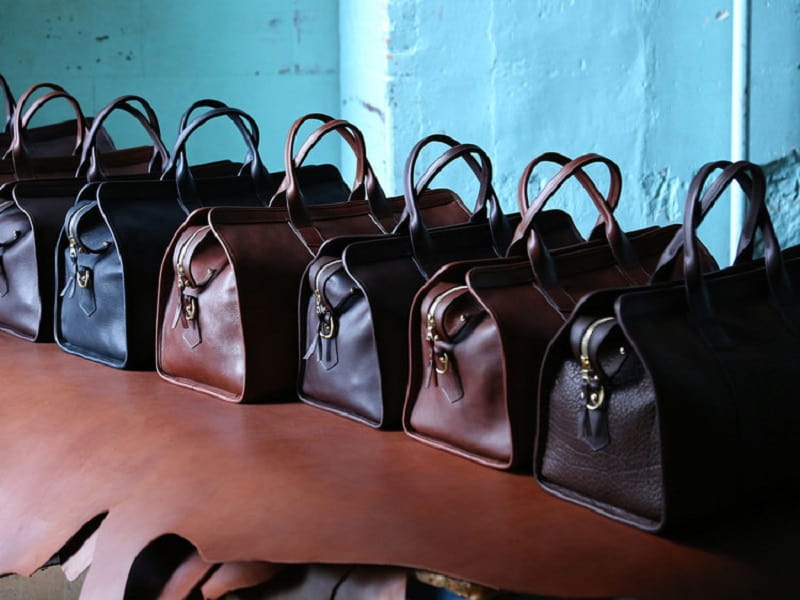 قیمت و خرید کیف قرمز چرم مشهد + فروش ارزان