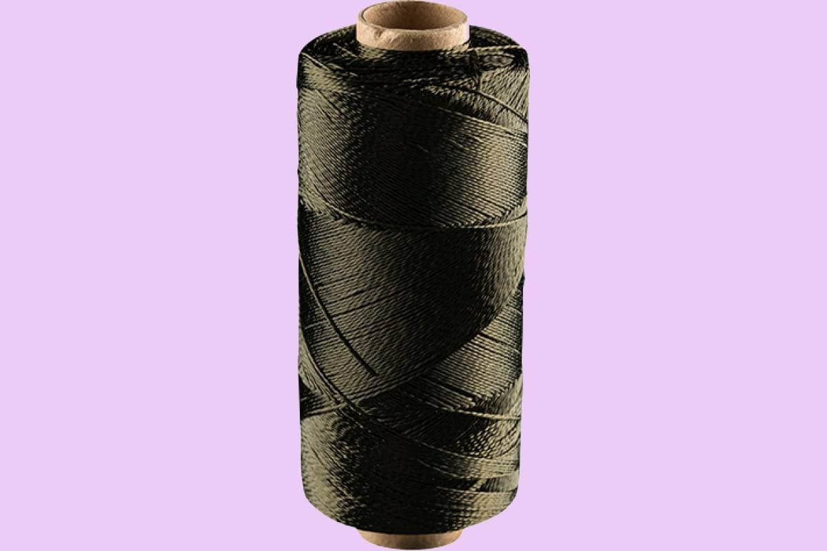 بهترین قیمت خرید نخ پلی استر مشکی