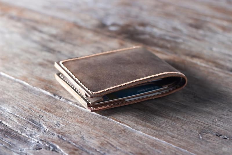 کیف پول چرم مردانه؛ جیبی کتی دست دوز 3 رنگ قهوه ای مشکی عسلی