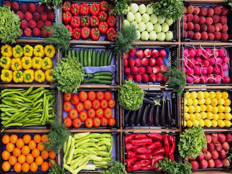 قیمت محصولات گلخانه ای ایران از تولید به مصرف