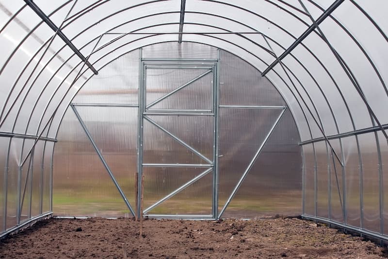 خرید نایلون گلخانه نیلوفر یزد با قیمت استثنایی