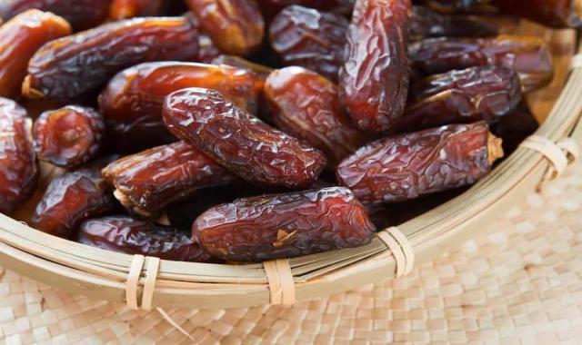 خرید خرما خشک صادراتی + قیمت عالی