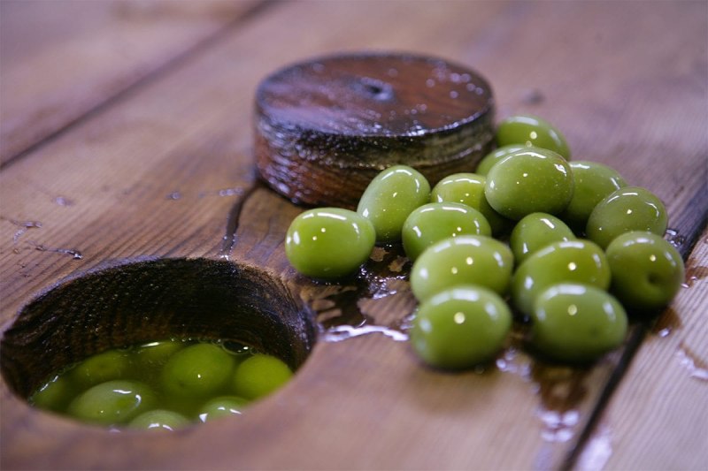 خرید و قیمت زیتون بسته بندی تک نفره