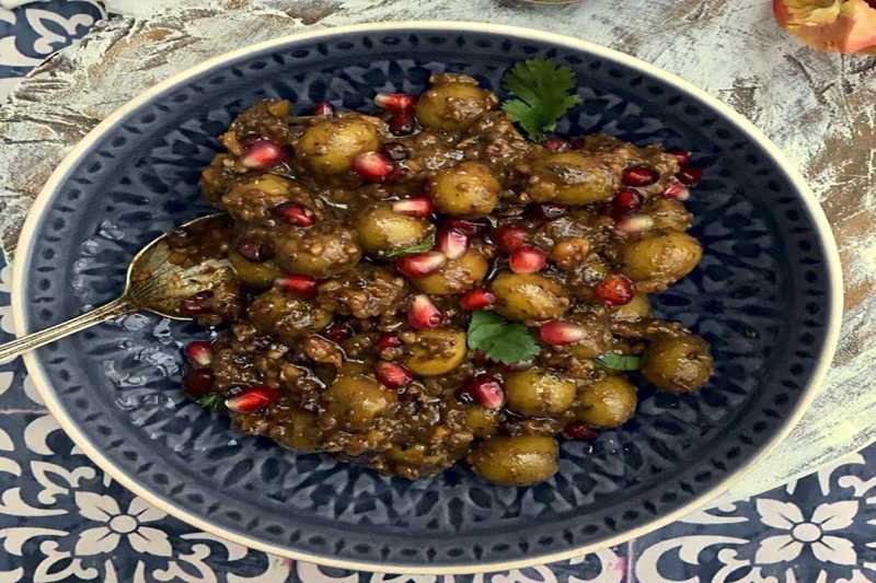 بهترین قیمت خرید زیتون پرورده آرشیا