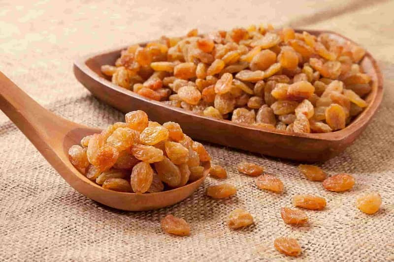 قیمت خرید کشمش پلویی فله ای + عکس