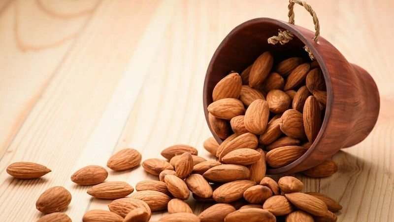 بهترین بادام درختی در زنجان + قیمت خرید عالی