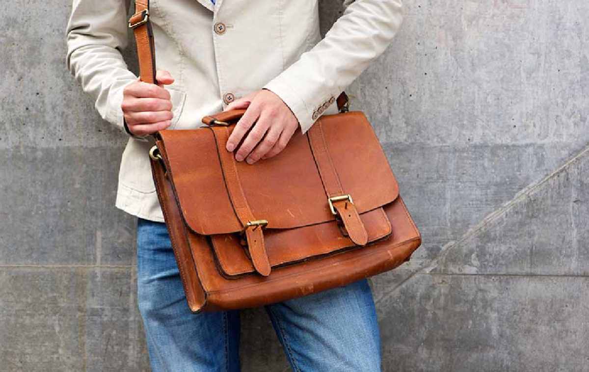 خرید انواع کیف رودوشی دلسی + قیمت