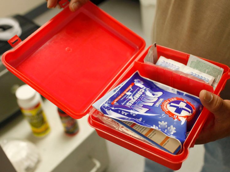 خرید جعبه کمک های اولیه مسافرتی + بهترین قیمت