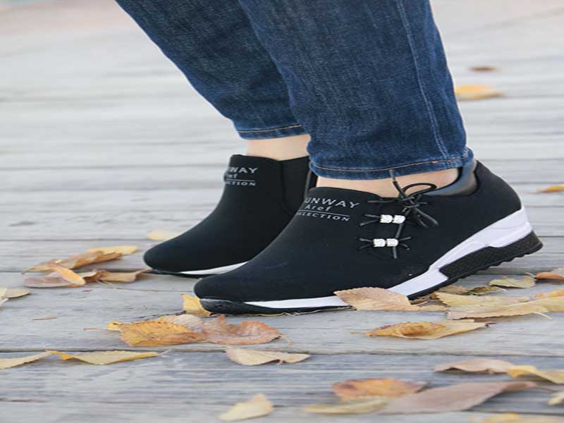 خرید کفش اسپرت لژدار زنانه با قیمت استثنایی