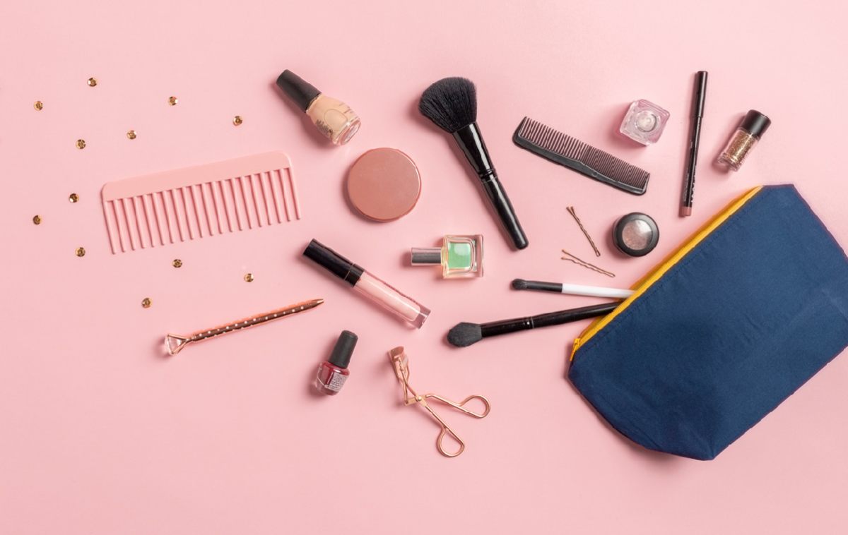 خرید و قیمت انواع کیف آرایش holz