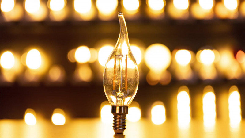 خرید لامپ ال ای دی فیلامنتی لوستر با قیمت استثنایی