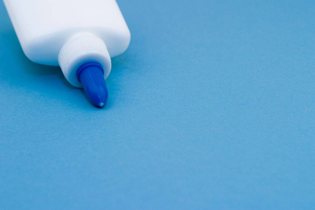 قیمت چسب سیلیکونی سیستا از تولید به مصرف