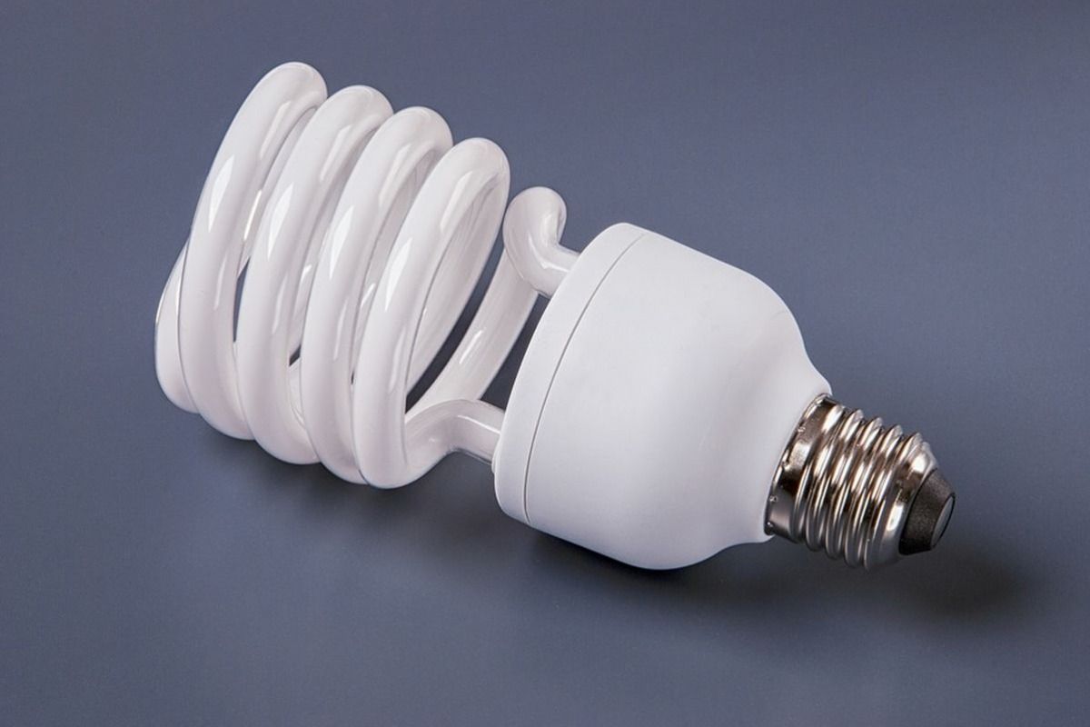 خرید لامپ کم مصرف خارجی + قیمت عالی