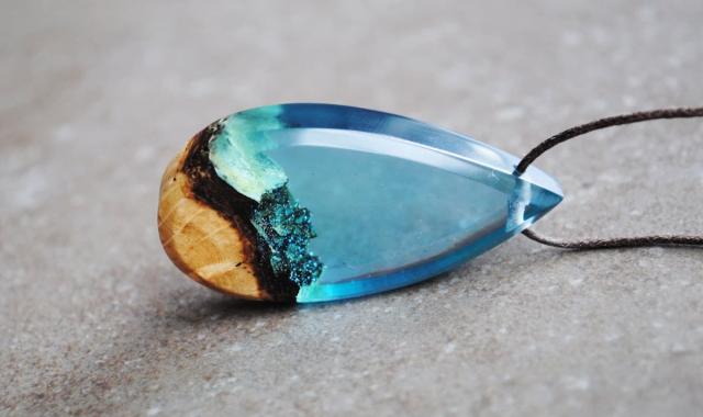 قیمت خرید سنگ تزئینی رزین + خواص، معایب و مزایا