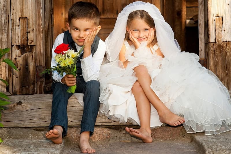 بهترین قیمت خرید لباس عروس بچه گانه پف دار