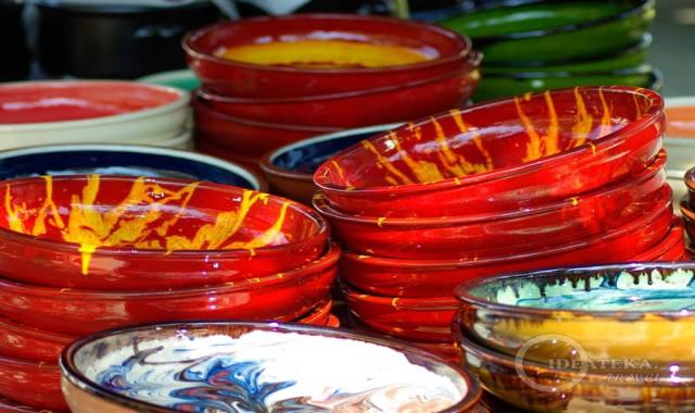 خرید و قیمت ظروف سرامیکی دست ساز شیراز