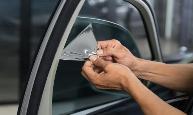 خرید شیشه دودی کوییک + قیمت عالی