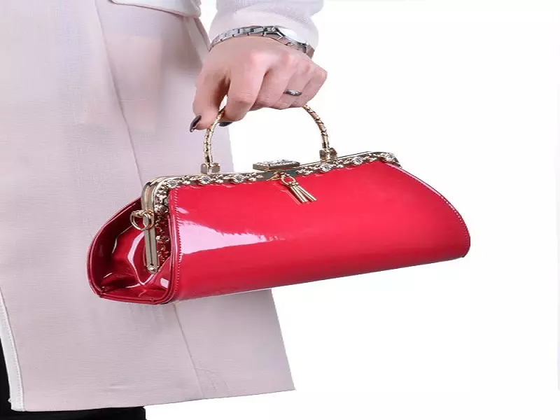 خرید جدیدترین انواع کیف مجلسی ورنی