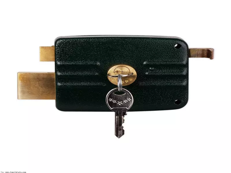 خرید قفل درب حیاط معمولی با قیمت استثنایی