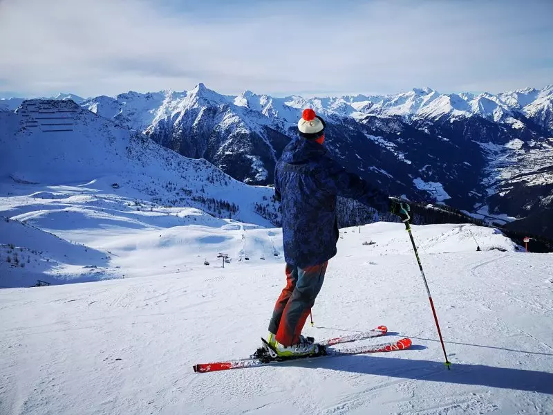 بهترین قیمت خرید چوب اسکی کارکرده