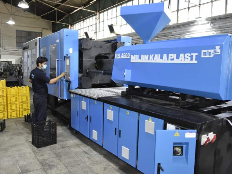 خرید دستگاه تزریق سبد پلاستیک + قیمت عالی