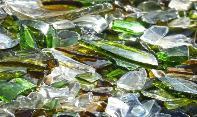 قیمت و خرید ضایعات شیشه درهم قزوین + فروش ارزان