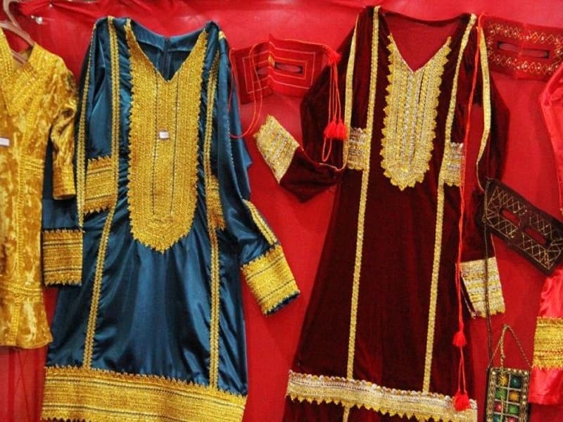 لیست قیمت دوخت لباس بندری 1402