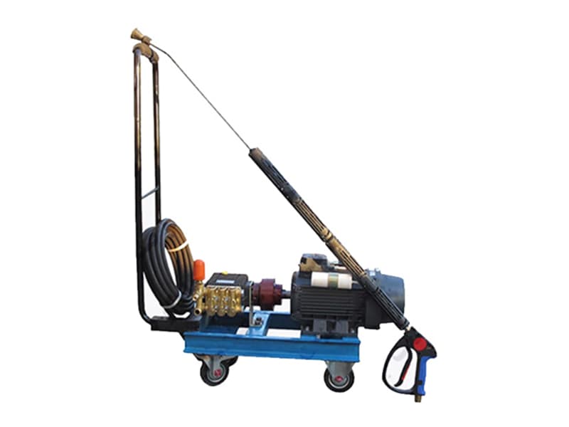 قیمت و خرید دستگاه کارواش صنعتی برتولینی + فروش ارزان