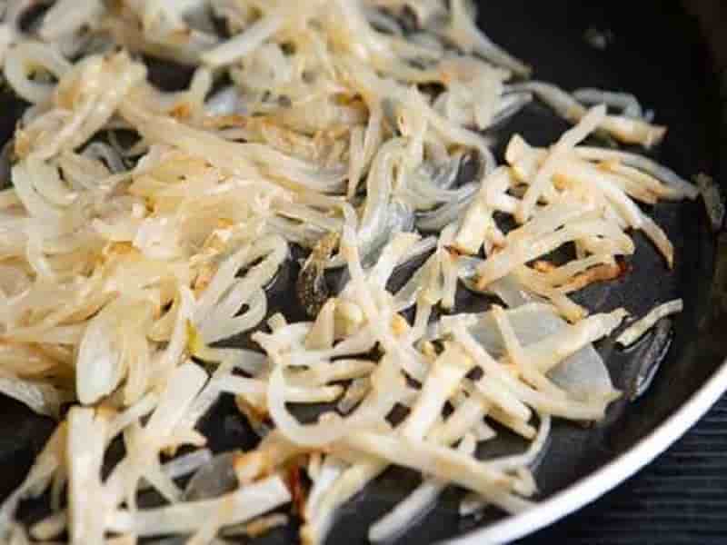 طرز تهیه پیاز عسلی خشک درجه یک