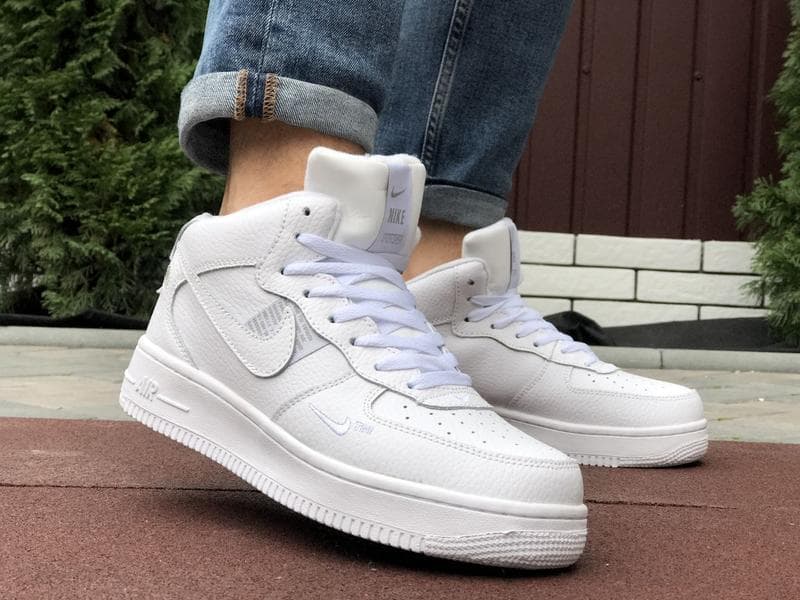 لیست قیمت کفش جردن سفید 1402