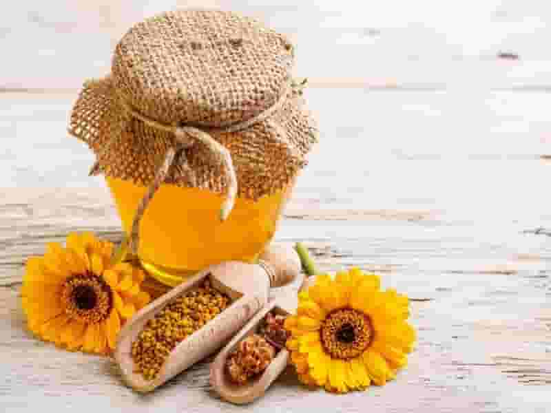 ساکارز عسل طبیعی چقدر است؟