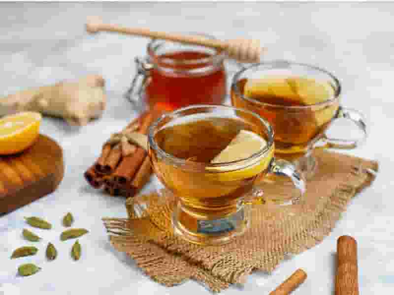 فواید خوردن عسل قبل از خواب