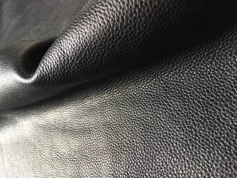 قیمت هر متر مربع چرم طبیعی گاوی چقدر است؟