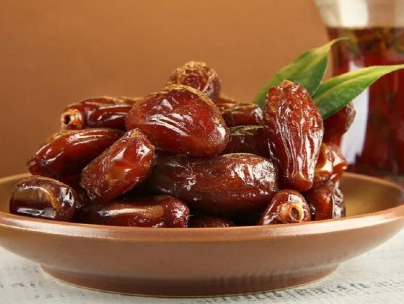 خرما زاهدی کیلویی چند است؟ + چند نکته هنگام خرید