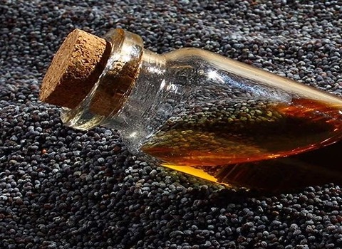 روغن سیاه دانه هندی همراه با توضیحات کامل و آشنایی