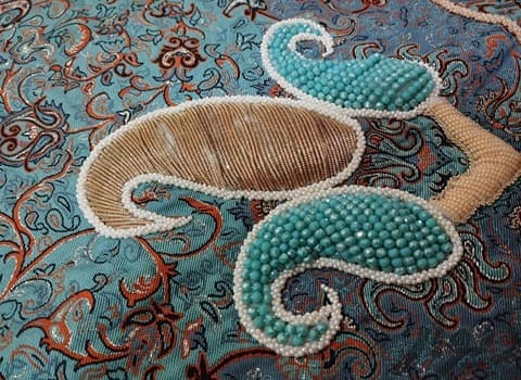 مشخصات رومیزی ترمه خاتم یزد و نحوه خرید عمده