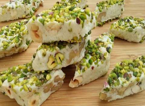 قیمت خرید عمده گز حلوایی ارزان و مناسب