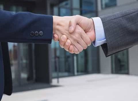 مزایای اعطای نمایندگی پوشاک بدون سرمایه برای گسترش شبکه توزیع