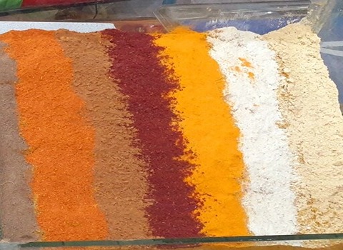 ادویه کاری هفت رنگ آشنایی صفر تا صد قیمت خرید عمده