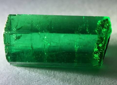 زمرد پنجشیر اصل فاخر افغان طبیعی کد 92