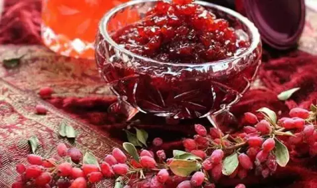 ترشی انار ناردون همراه کلم در اصفهان کد 35
