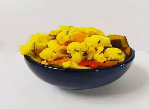 ترشی گل کلم خالی شور در تهران کد 52
