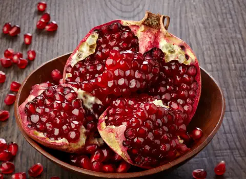 آیا می دانید طبع انار برای بدن انسان گرم است یا سرد؟