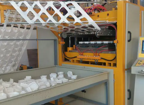 مزایایی تولید ظروف یکبار مصرف در خانه چیست؟