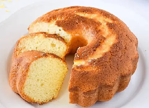 کیک ساده وانیلی و نکات پف کردن و اسفنجی شدن