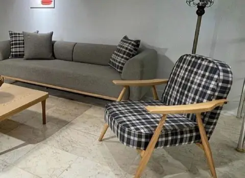 سایز و جنس مبل با قیمت ۵ میلیون برای فضای شرکتی