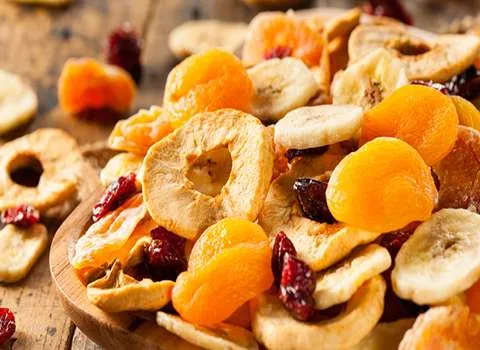 خرید عمده میوه خشک یزد با بهترین شرایط