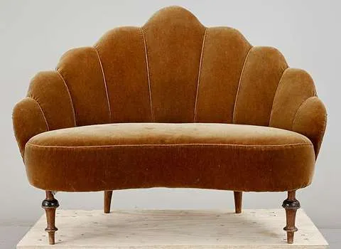 مبل کلاسیک صدفی همراه با توضیحات کامل و آشنایی