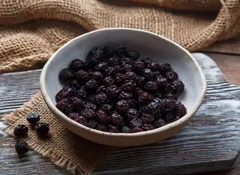 خرید عمده آلبالو خشک خانگی با بهترین شرایط